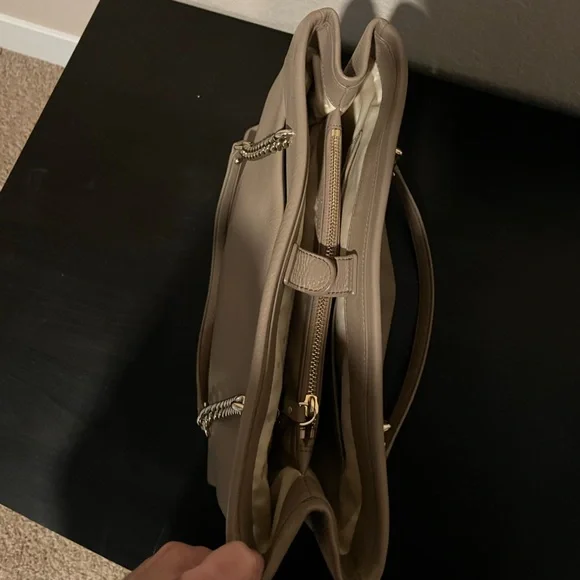 Kate Spade Emerson Place Phoebe Smooth Bag in nude retail $360 - Picture 9 of 14